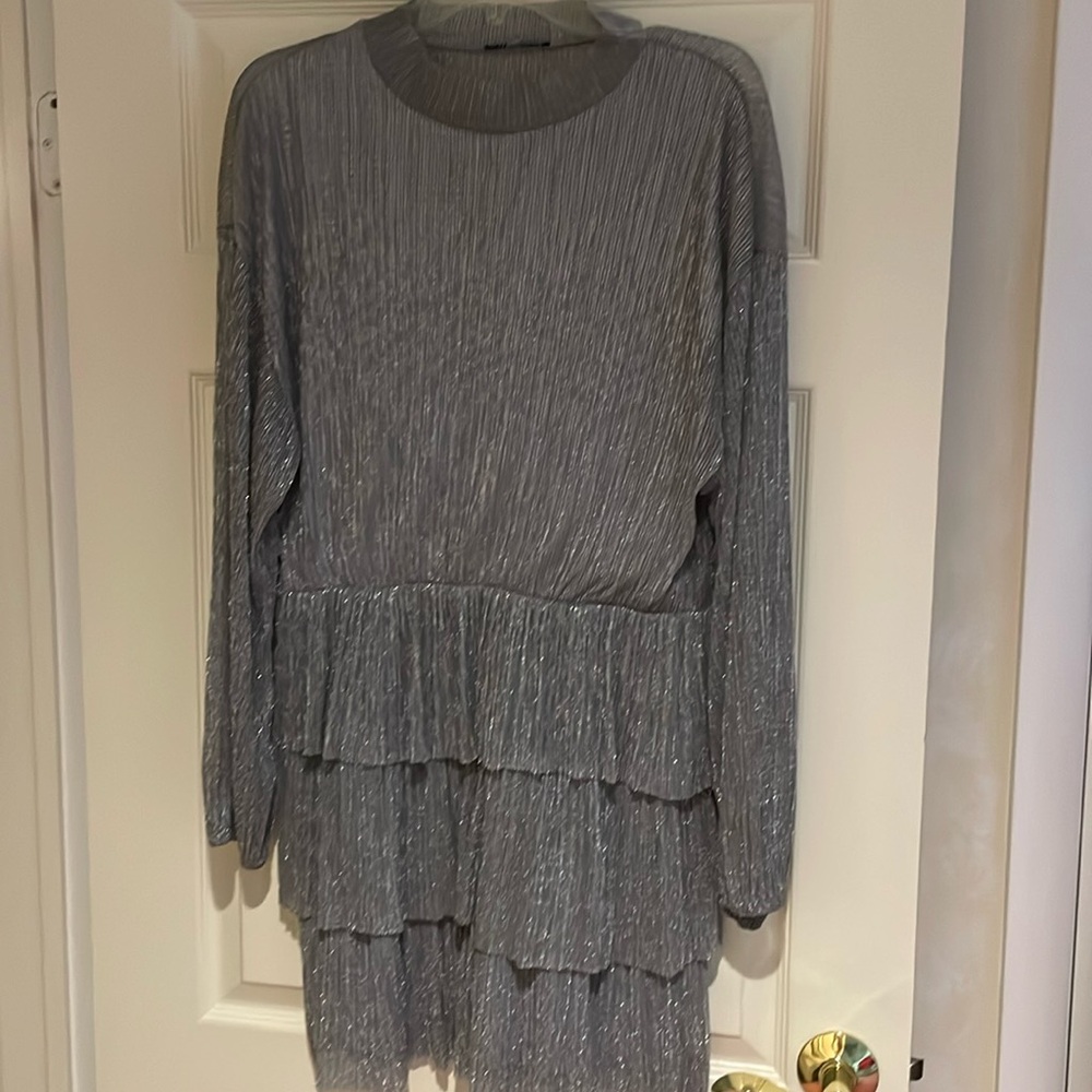 Zara long sleeve silver sparkley mini dress in size large